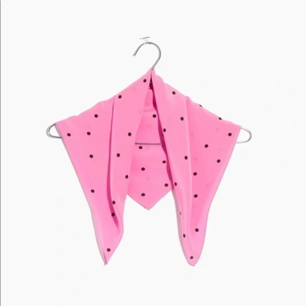💕Madewell Silk Bandana Pink NWOT